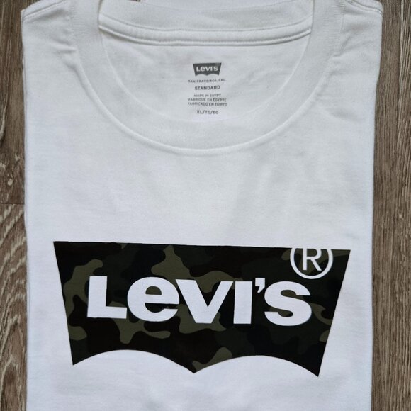 Tee Levi's Logo Graphic Camo - Brand new - Picture 1 of 4